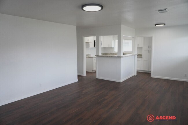 Foto del edificio - Home in Southeast Bakersfield!