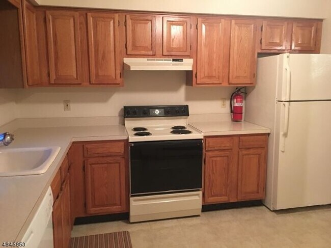 Building Photo - 206 NJ-284