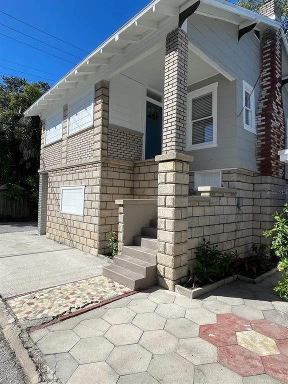 Primary Photo - 2624 12th St N