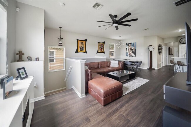 Foto del edificio - 3760 Parkridge Cir