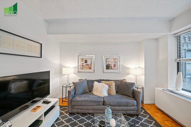 Building Photo - 150 West 51st Street