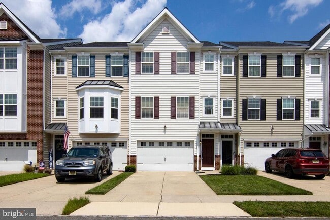 Building Photo - 517 Boxwood Ln