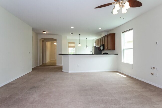 Foto del edificio - 8843 39th St Cir E