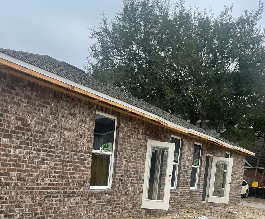 Building Photo - FWB-Ashley Lane