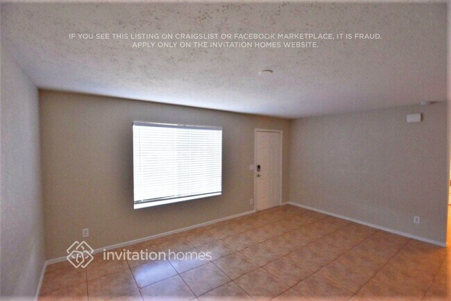 Building Photo - 2333 N 55th Ave