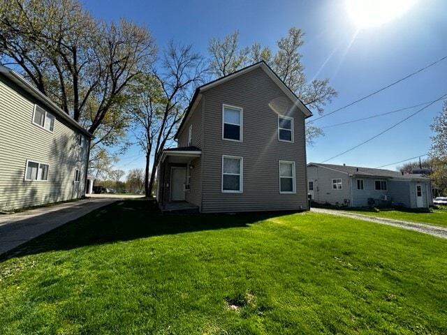 Primary Photo - 313 Myrtle Ave