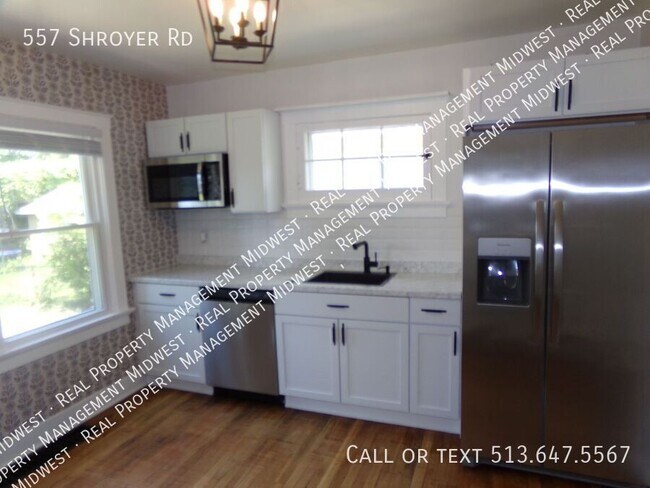 Foto del edificio - 557 Shroyer Rd