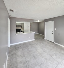 Building Photo - 10110 Forum Park Dr