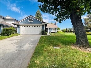Building Photo - 300 Barrington Cir