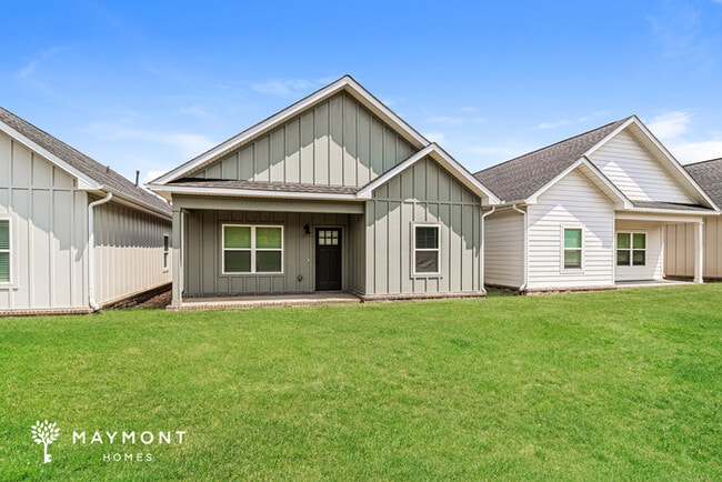 Building Photo - 16310 Lamarche Dr