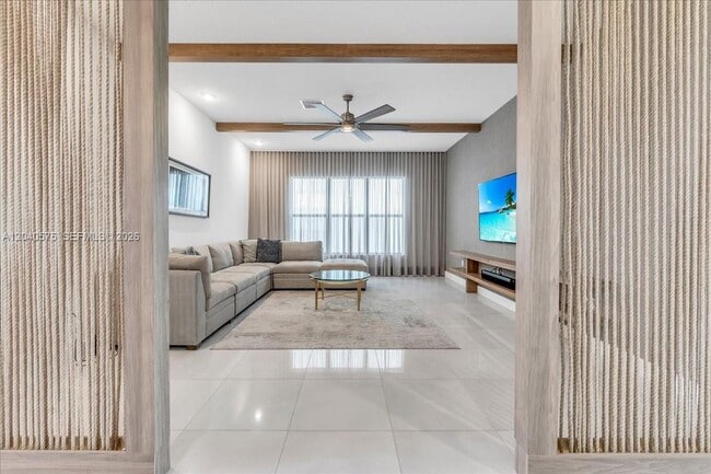Foto del edificio - 17628 Sparkling River Rd