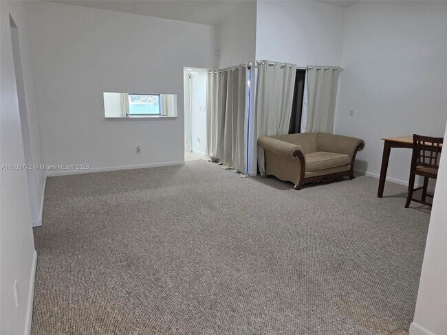 Foto del edificio - 1500 Jefferson Dr