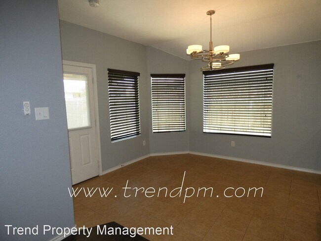 Foto del edificio - 4 br, 2 bath House - 6288 Spring Buck Run