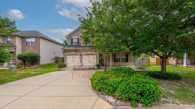 Building Photo - 306 Irish Ln