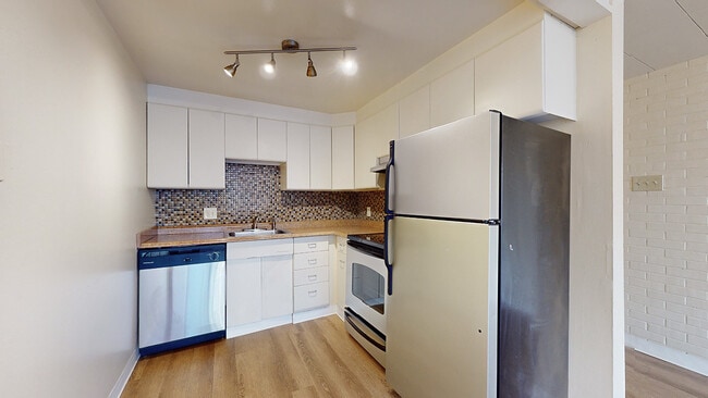 Building Photo - Wheelhouse Apartments
