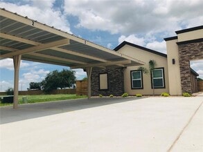 Building Photo - 3612 Paola St