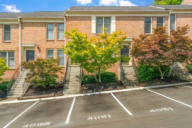 Foto del edificio - 4051 Heather Ct NW