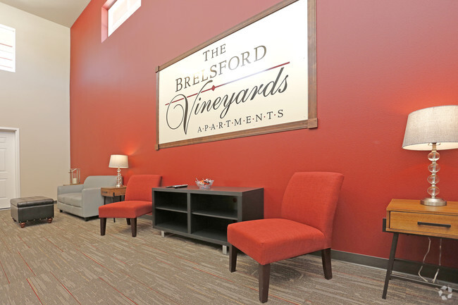 The Brelsford Vineyards Apartments - Entryway - The Brelsford Vineyards Apartments