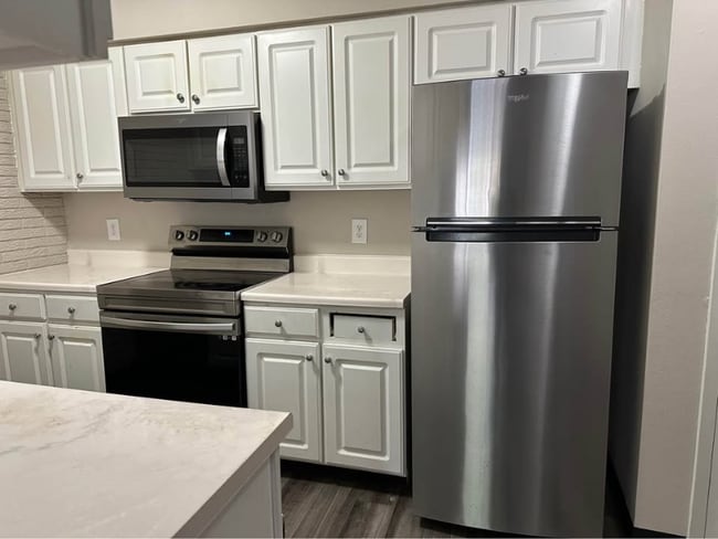 Building Photo - 931 22nd Ave