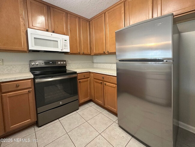 Foto del edificio - 1036 N Black Cherry Dr
