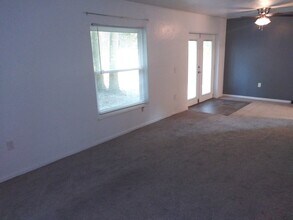 Building Photo - 1825 SW 67th Terrace
