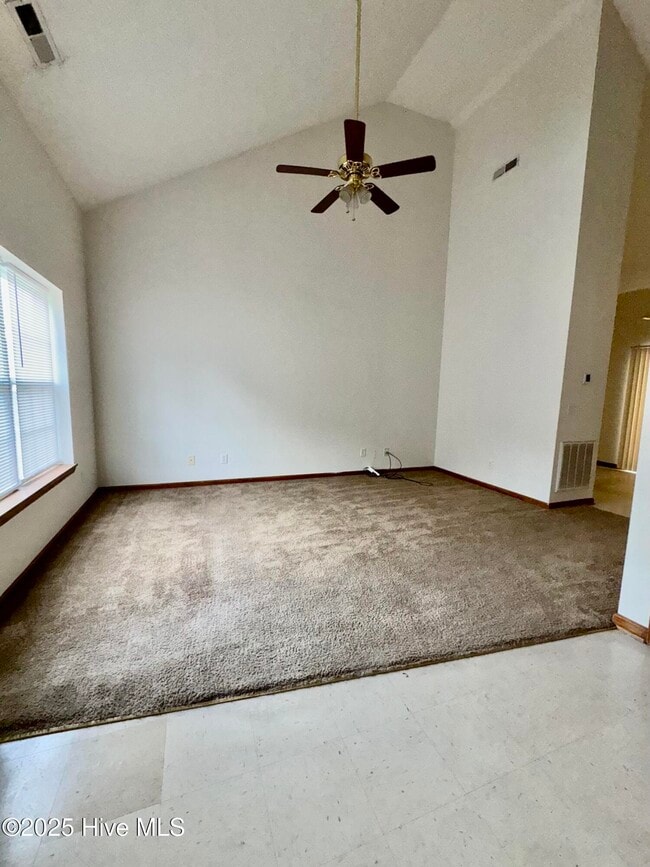 Building Photo - 1118 Brownlea Dr