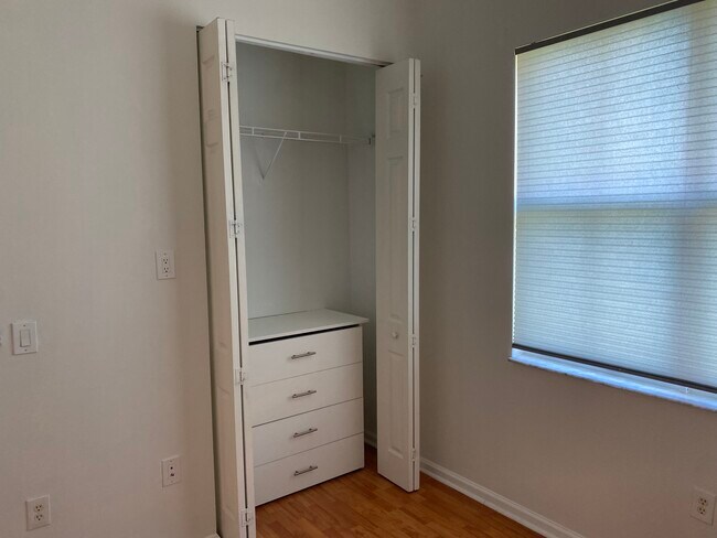 Foto del edificio - 4602 SW 160th Ave