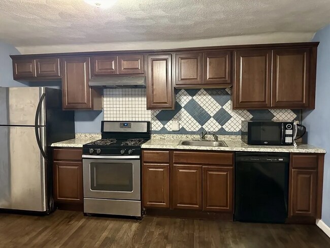 Foto del edificio - 163 Saratoga St