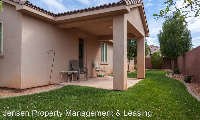 Building Photo - 3 br, 2 bath House - 358 East Munich Drive