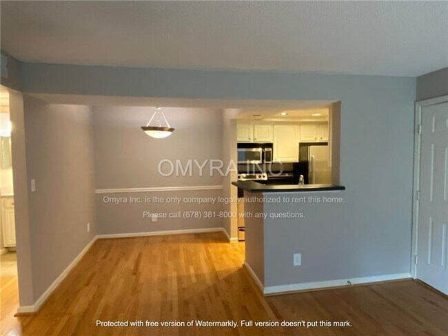 Foto del edificio - 1021 Chastain Park Ct NE