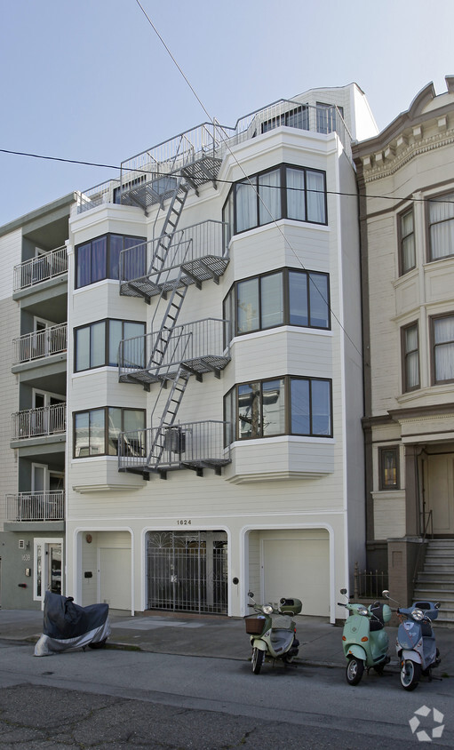 Primary Photo - 1624 Larkin St