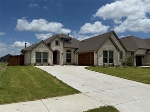 Building Photo - 3818 Mesa Verde Dr
