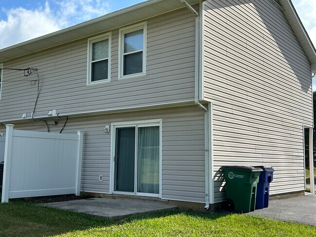 Patio del pueblo 420A - 420 Village Ln