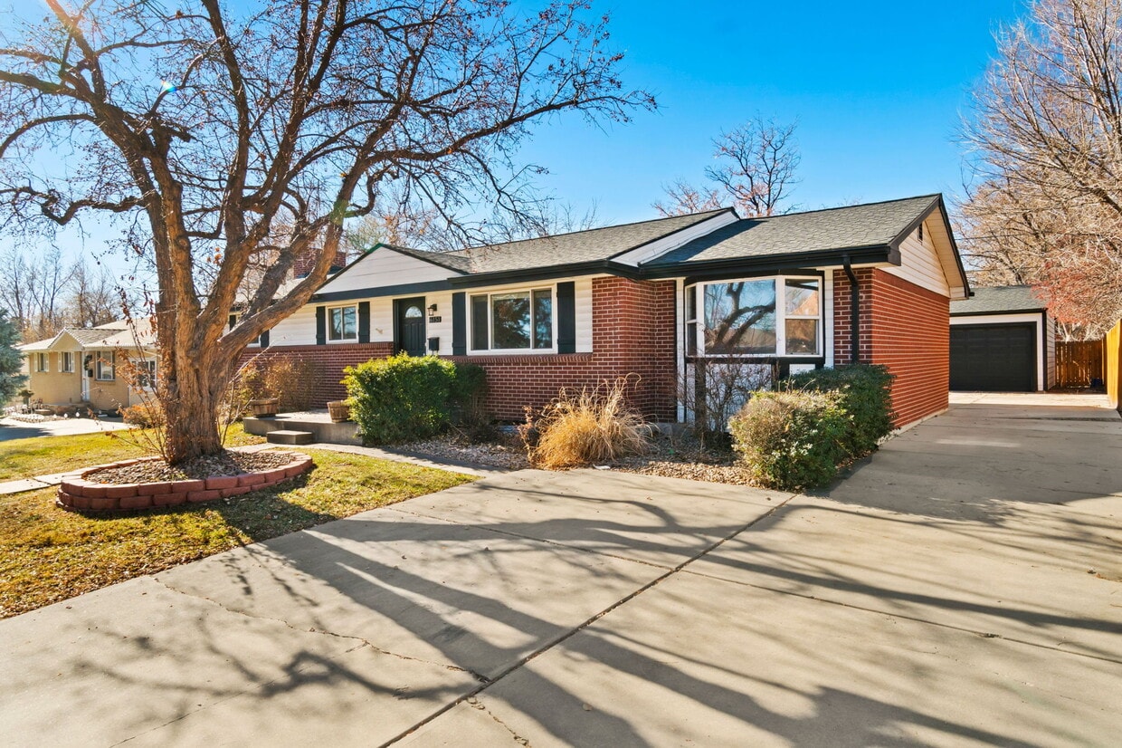 6151 Ammons St, Arvada, CO 80004 House Rental in Arvada, CO