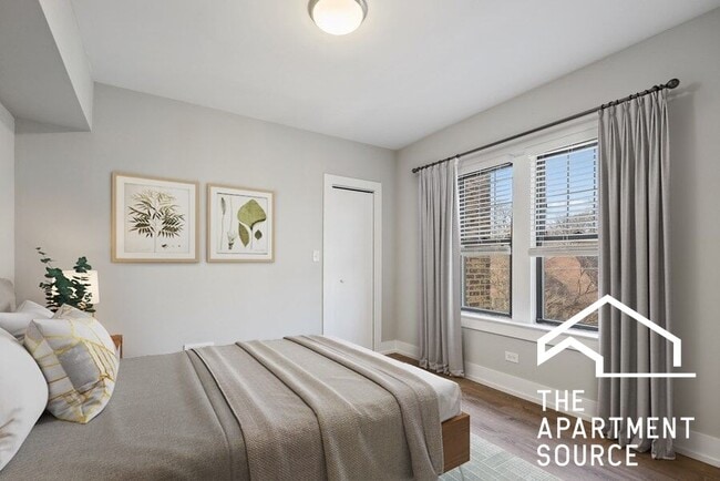 Foto del edificio - 1128 Maple Ave