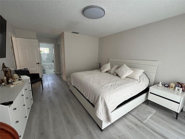 Foto del edificio - 10247 NW 51st Terrace