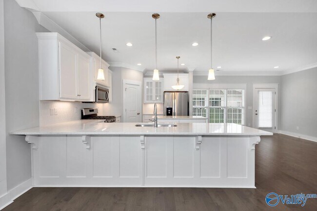 Building Photo - 4312 SE Willow Bend Ln