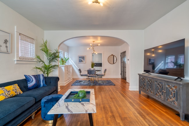 Photo - 2215 SE Powell Blvd Apartment