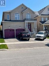 Building Photo - 32 Herefordshire Cres