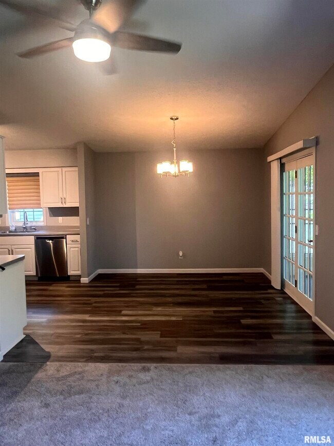 Foto del edificio - 3840 Wakonda Dr