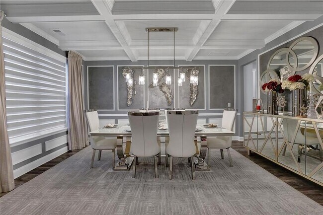 Foto del edificio - 3202 Long Creek Dr