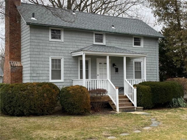 Primary Photo - 173 Steamboat Rd