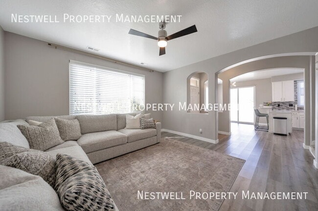 Foto del edificio - 258 Birmingham Ln