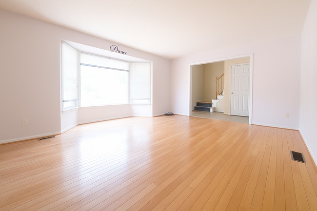 Building Photo - 39 Dunnett Blvd