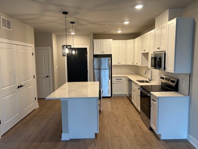 Foto del edificio - 3722 Speedway Rd