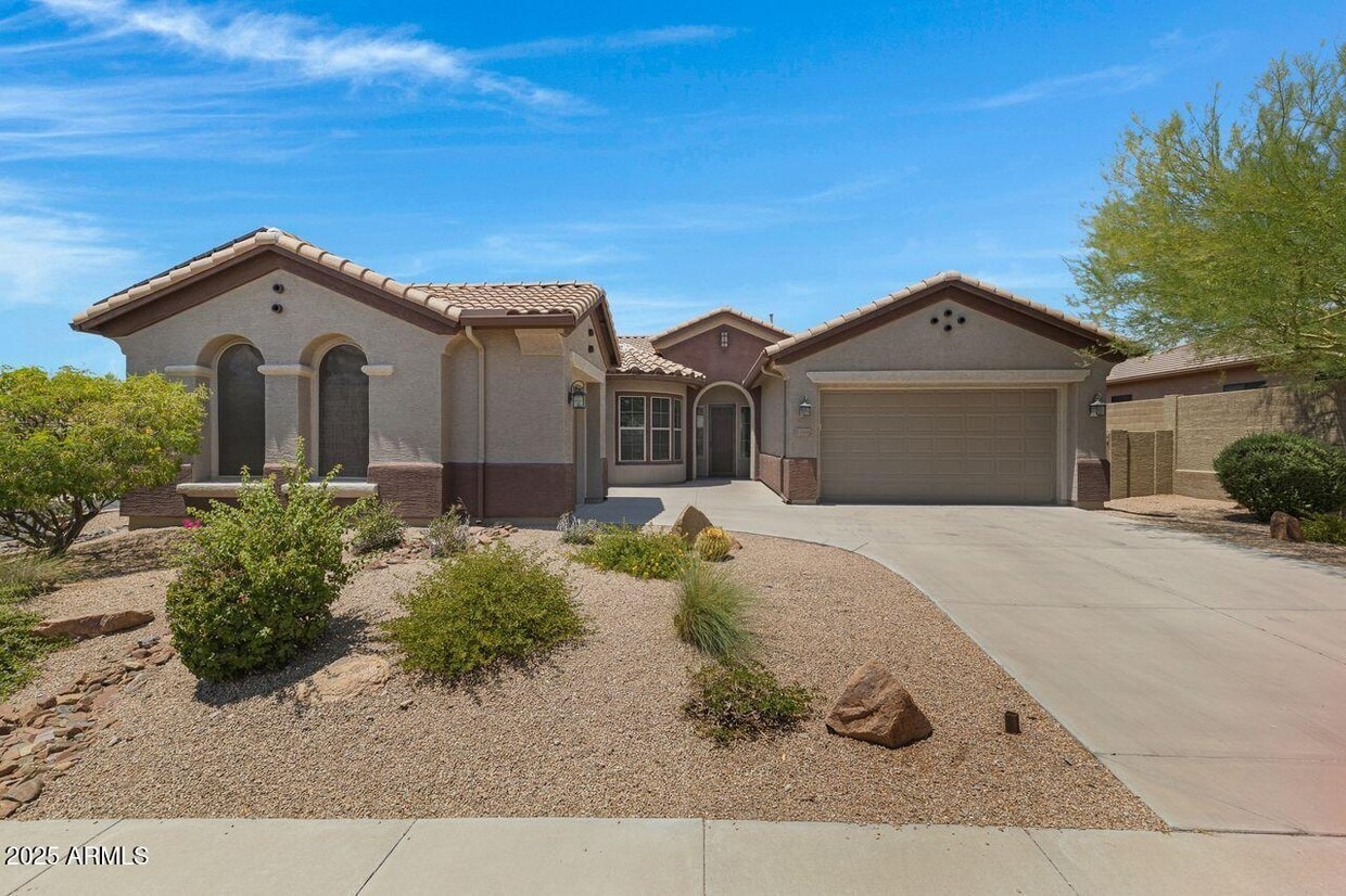 Primary Photo - 2268 W River Rock Trail