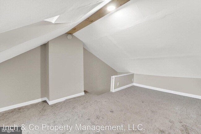 Foto del edificio - 2 br, 1 bath House - 227 E South St