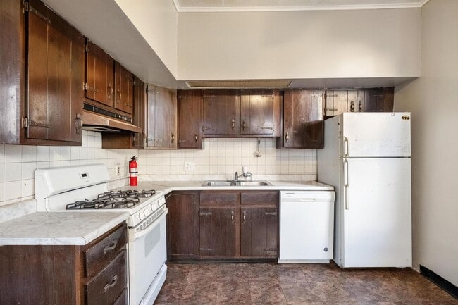 Building Photo - 4431 Howley St