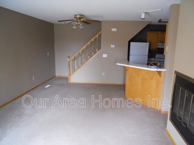 Foto del edificio - 3556 131st Ln NW