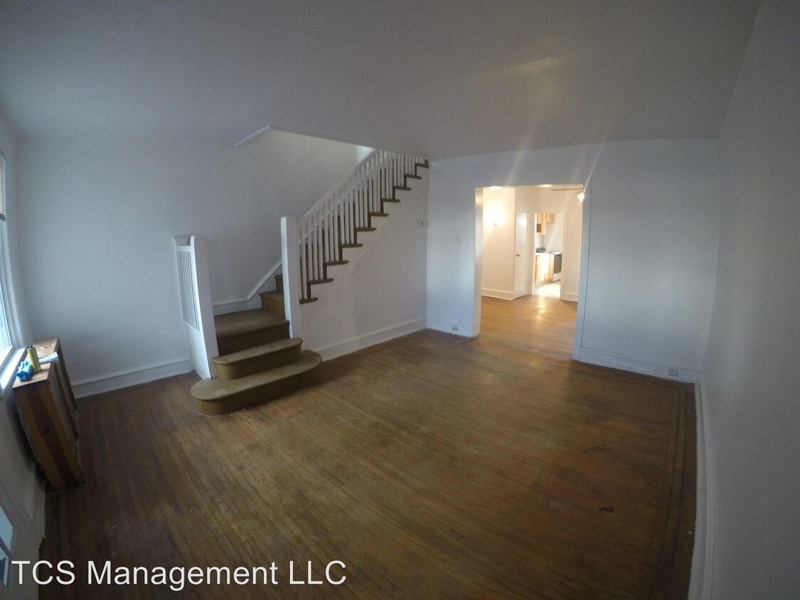 Primary Photo - 3 br, 1 bath House - 6448 Lansdowne Ave